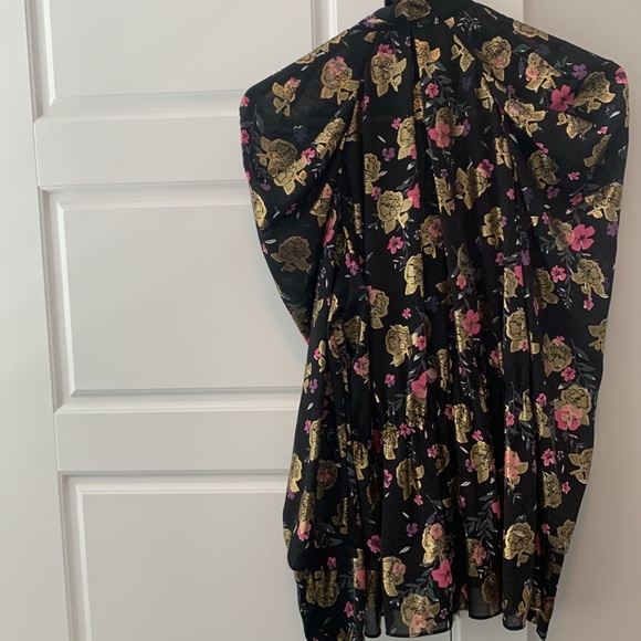 NWT Zara Black Drapey Blouse - Picture 4 of 4